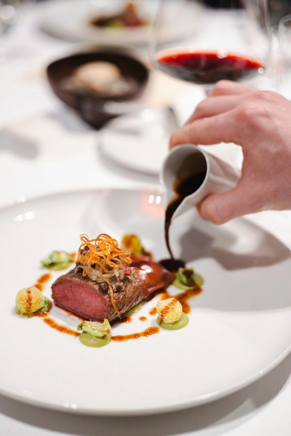 Bordeaux gourmet lunch with Bordeaux Lifestyle Tours