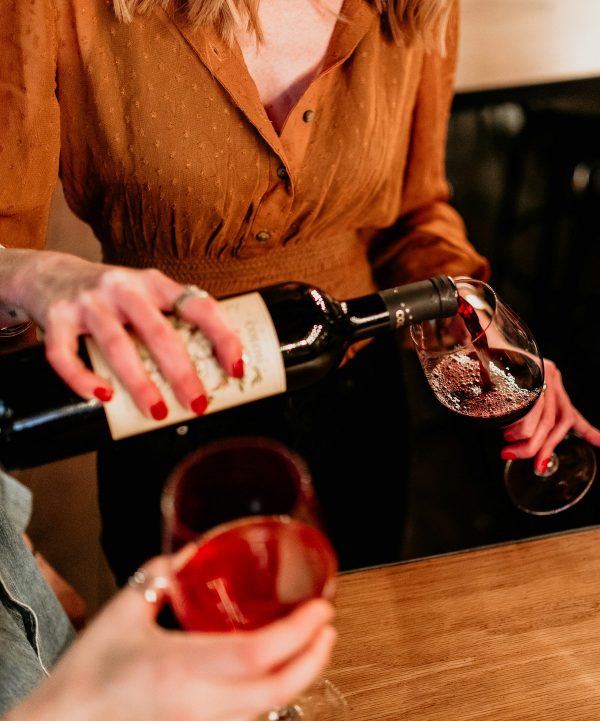 Wine tasting in Bordeaux with Bordeaux Lifestyle Tours